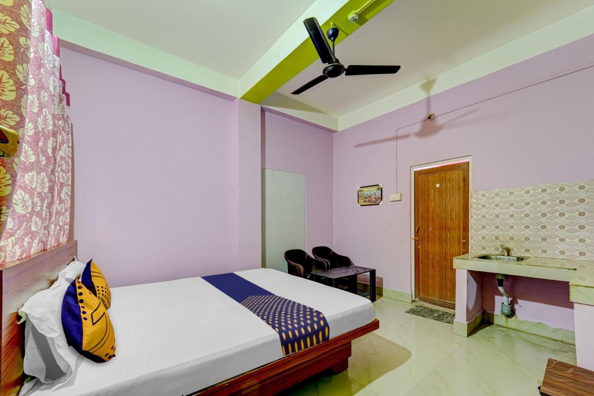 Hotel O Home Trimurti Guest House Guwahati Exterior foto